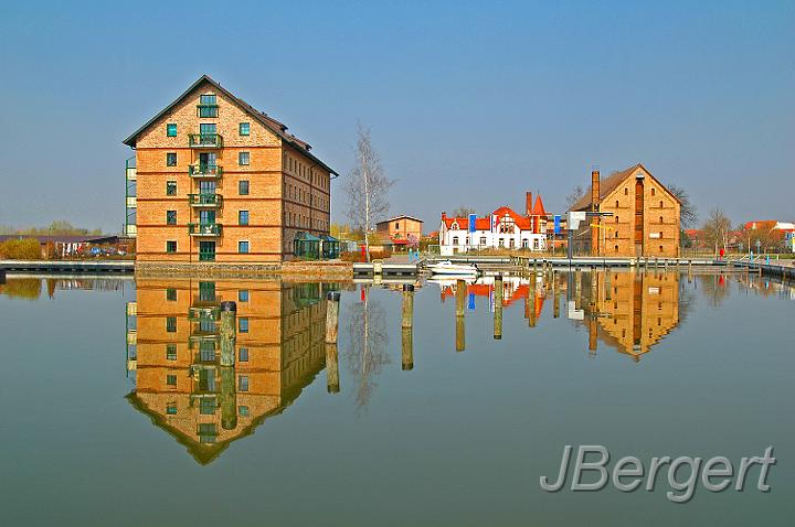 DSC_5836a.jpg - Hafen von Neustrelitz