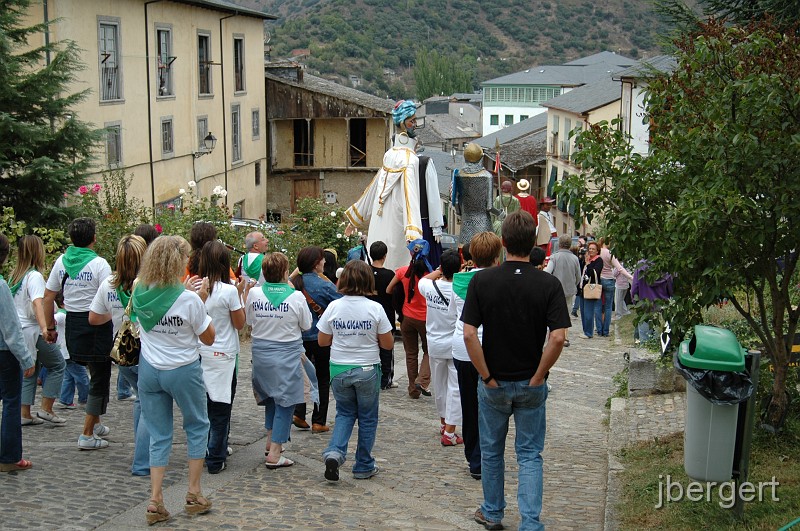 DSC_4418.JPG - Umzug Pena Gigantes in Villafrance del Bierzo