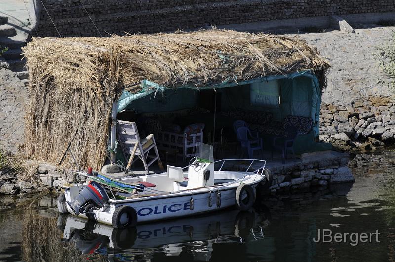 _DSC3895.JPG - Polizeistation am Nil